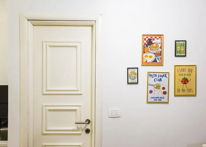 At Bazaar Central Apartment